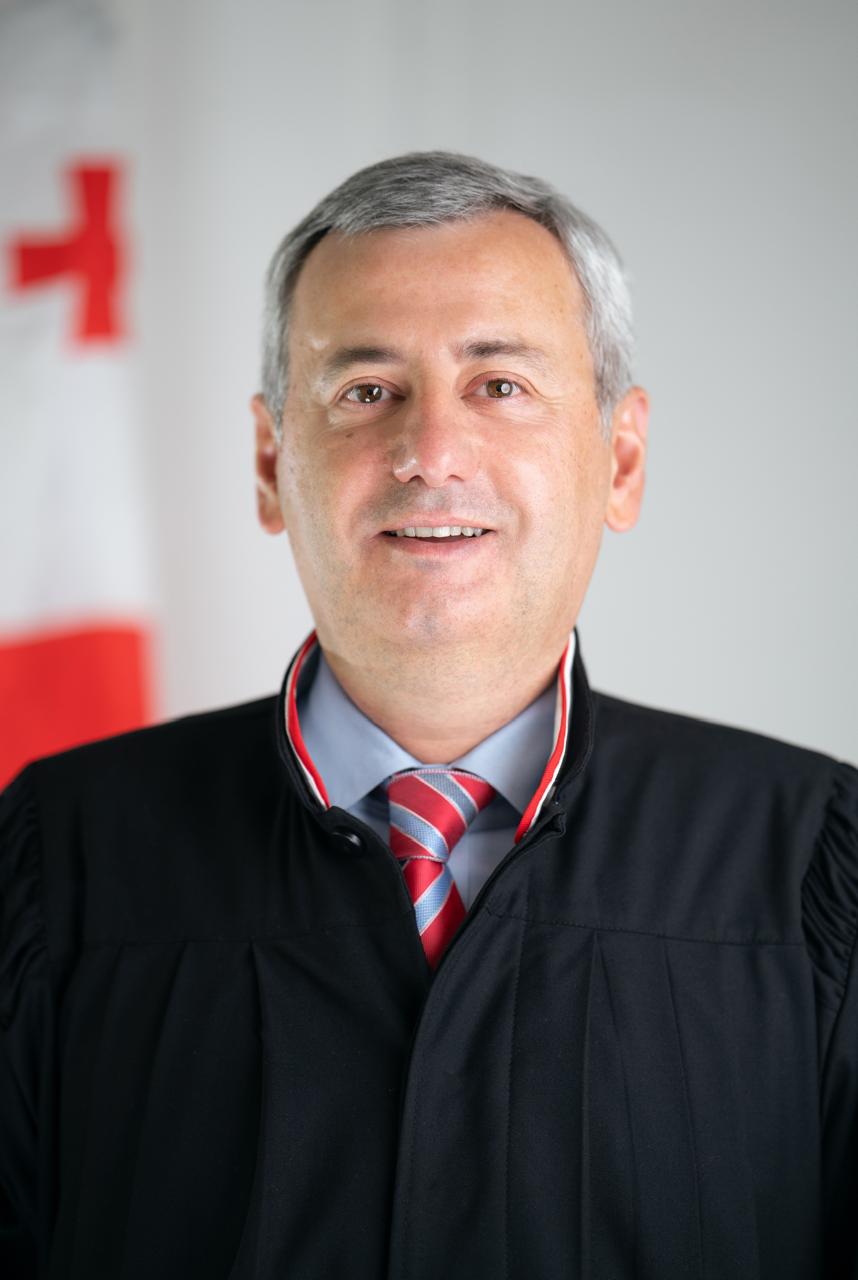 ვლადიმერ ხუჭუა, სასამართლოს თავმჯდომარე